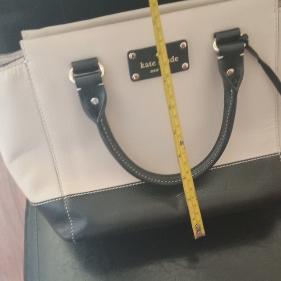 Kate Spade Black and Cream Tote with Wallet - Picture 14 of 16